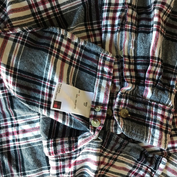 Woolrich Flannel Shirt Medium black and red plaid - Picture 7 of 7